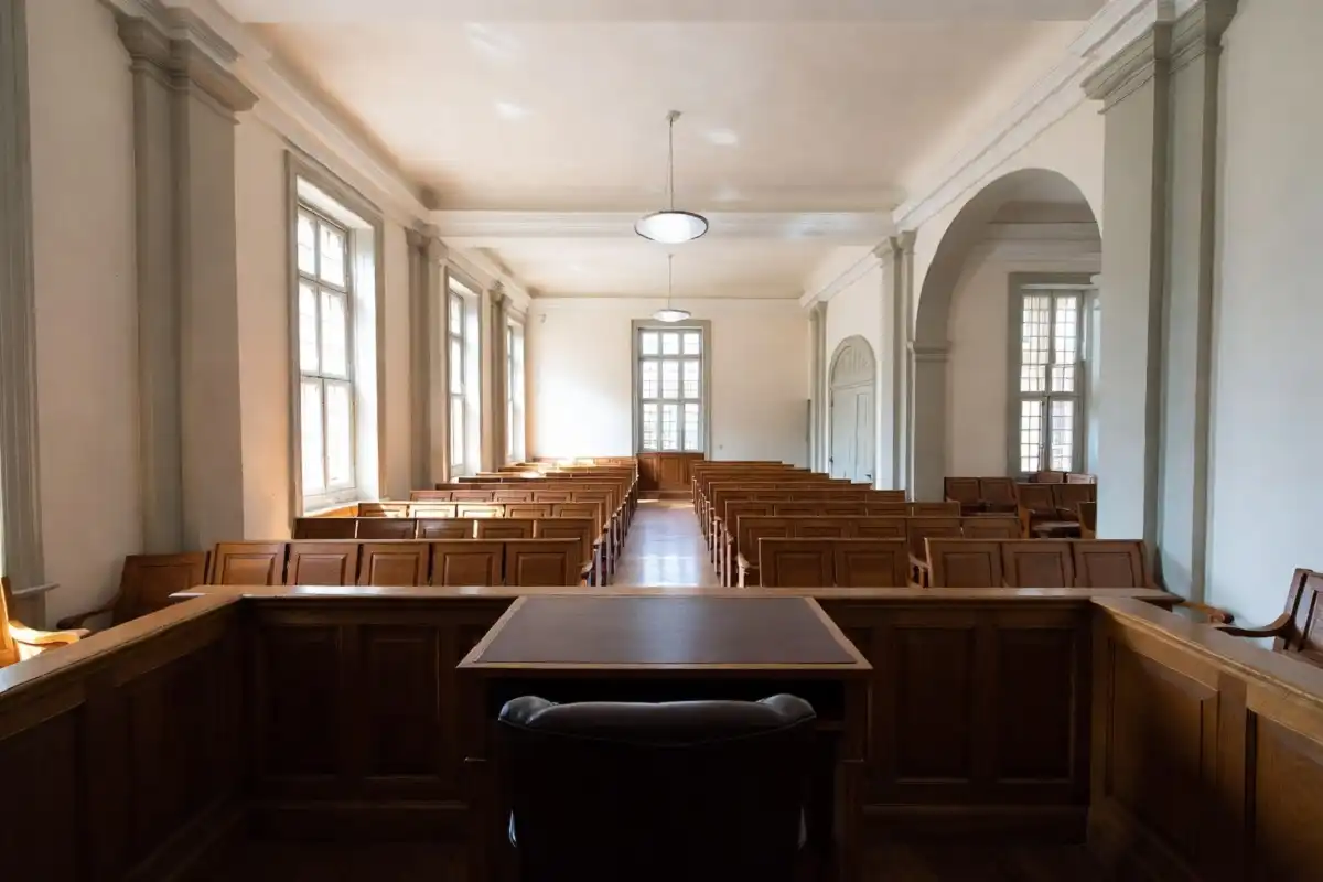 Formal courtroom setting representing juvenile crime legal analysis